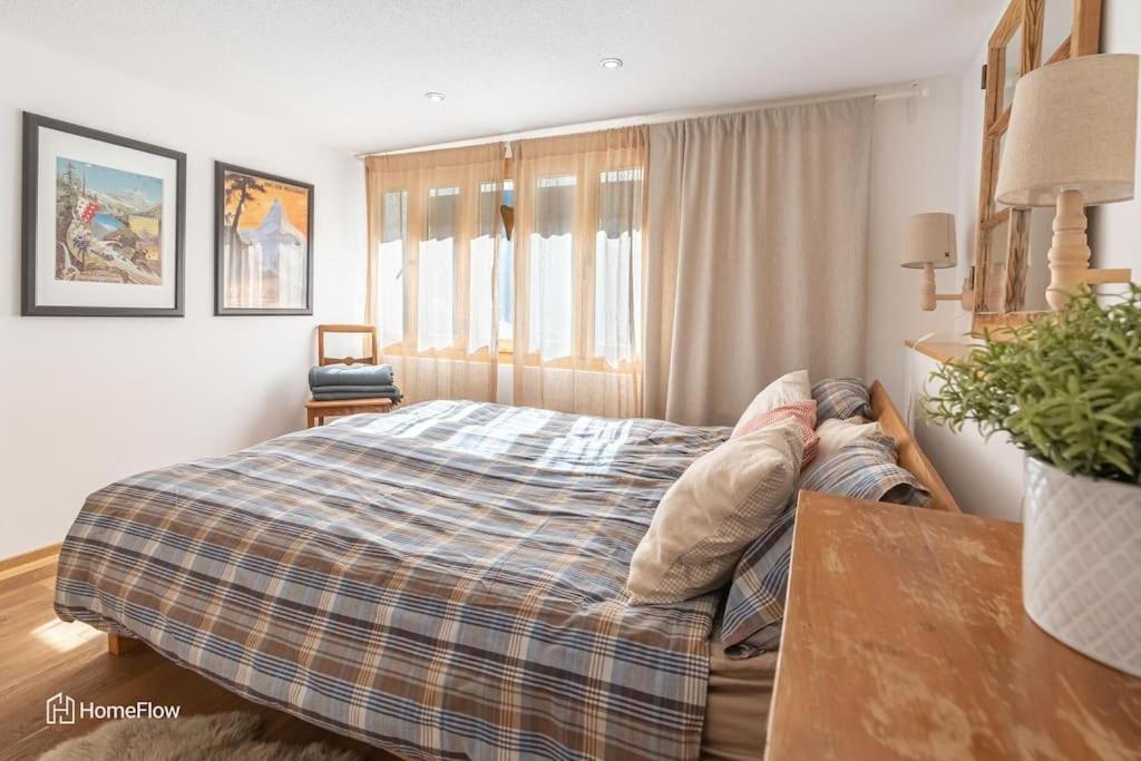 Comfortable Apartment For 4-8 Persons Near Zermatt Täsch Buitenkant foto