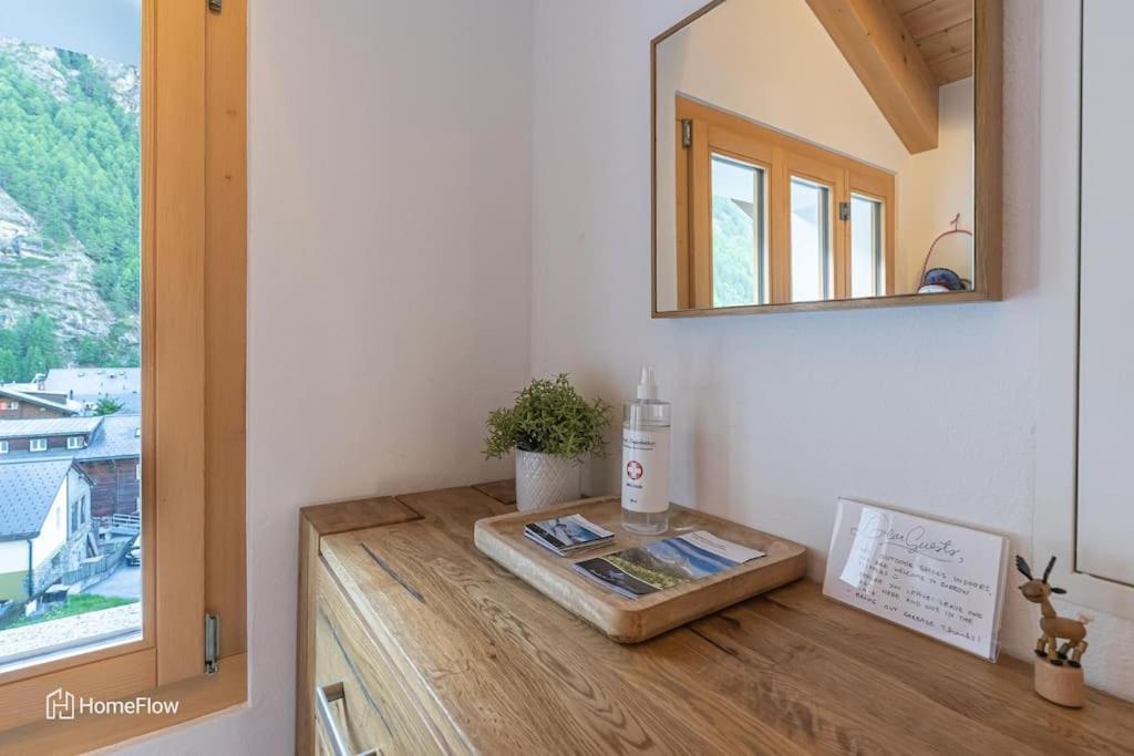 Comfortable Apartment For 4-8 Persons Near Zermatt Täsch Buitenkant foto